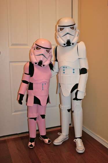 55 catastrophic Star Wars costumes.